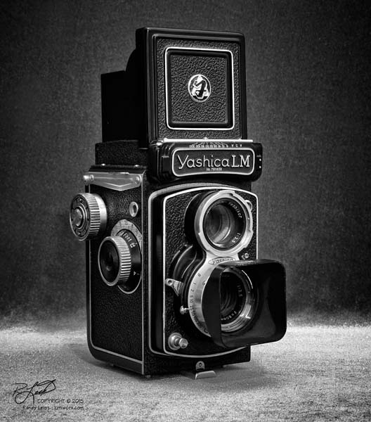 Yashica LM, TLR Camera